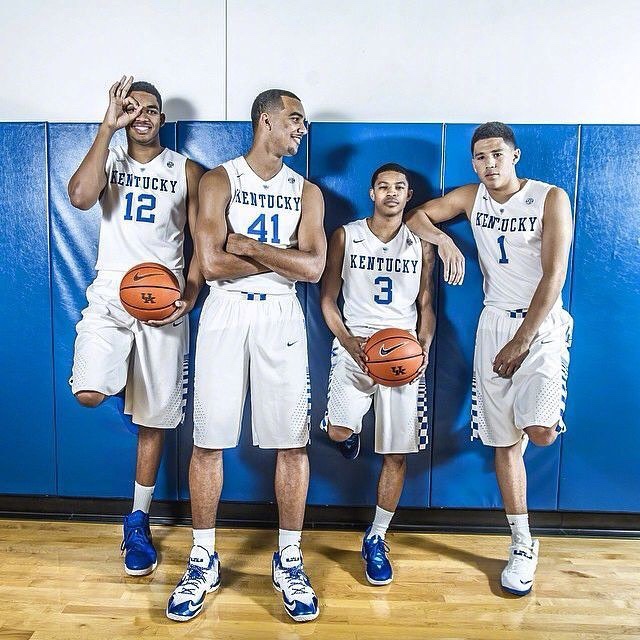 和红区赢下 和红区赢下